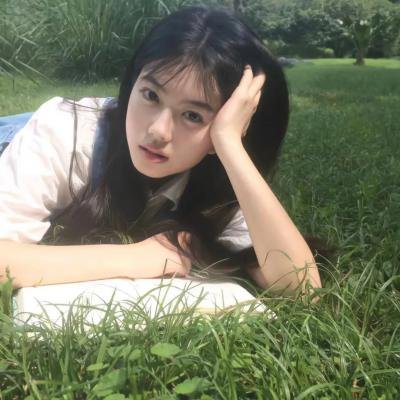 水瓶座女孩